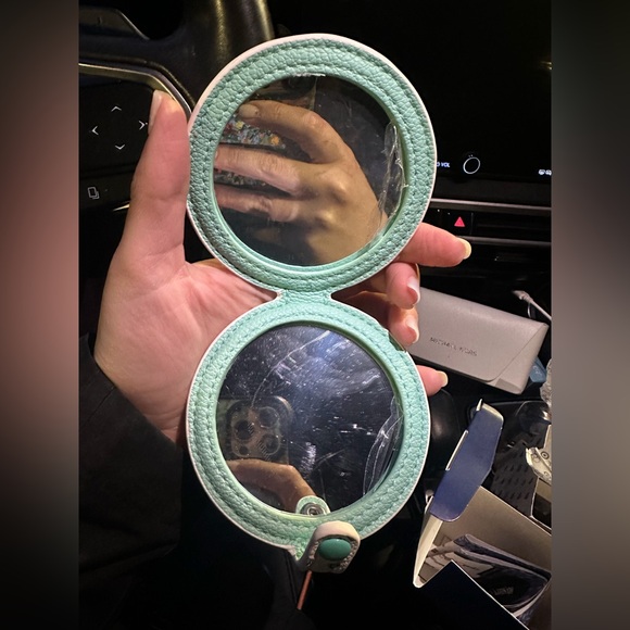 Roller Rabbit X Target Disco Heart Mirror RARE NEW - Picture 2 of 3